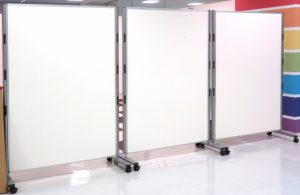 工場にパーテーションを設置するメリットとデメリットを解説